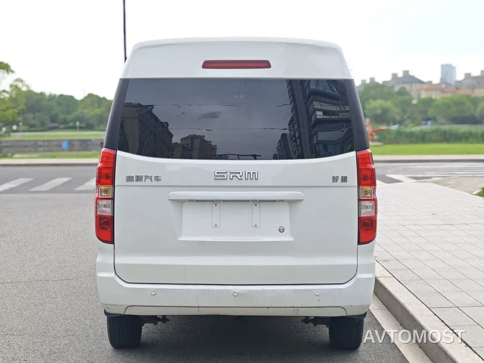 SRM Xinyuan Good Luck 2023 Model Voyage Edition Standard Passenger — фото 5