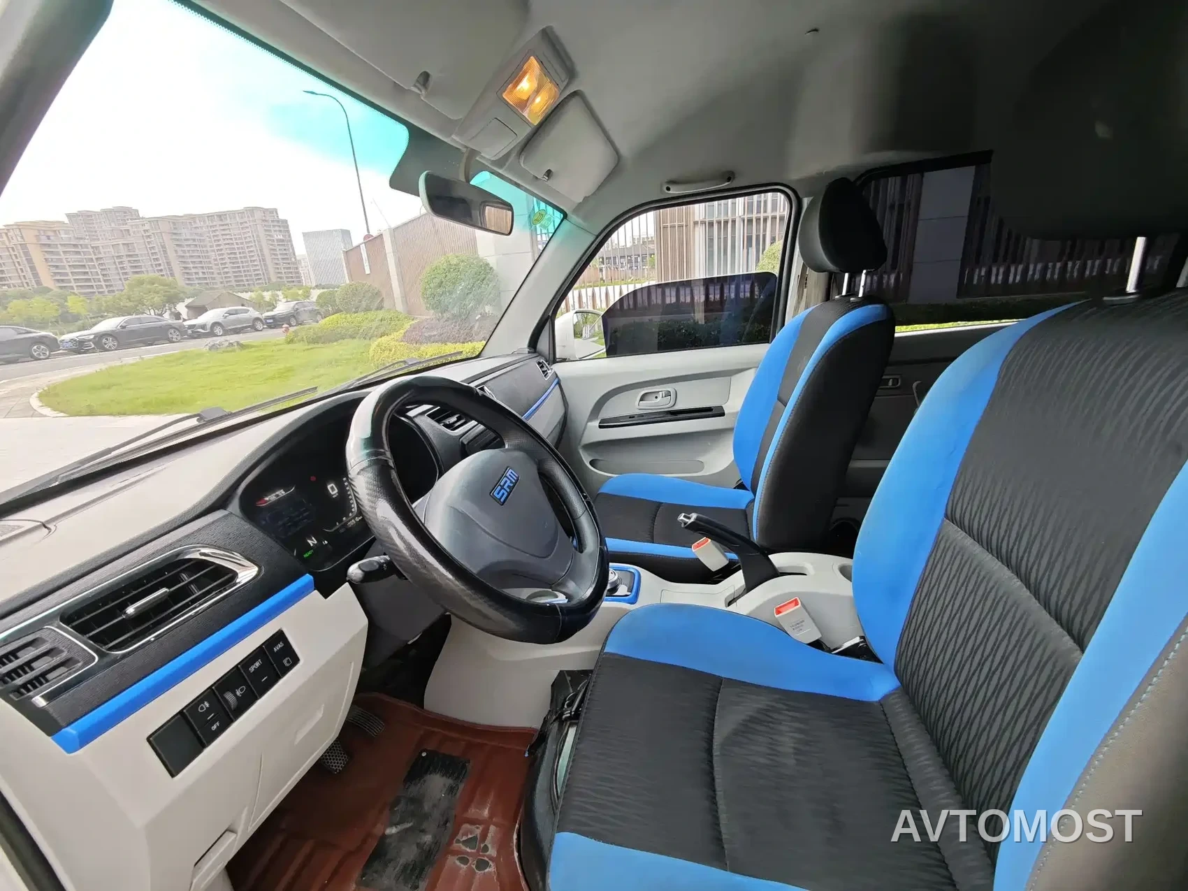 SRM Xinyuan Good Luck 2023 Model Voyage Edition Standard Passenger — фото 6