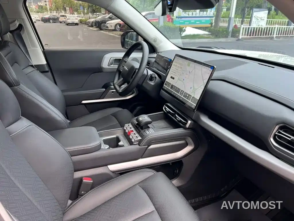 Fang Cheng Bao Titanium 3 2025 501KM RWD Smart Drive Pro — фото 9