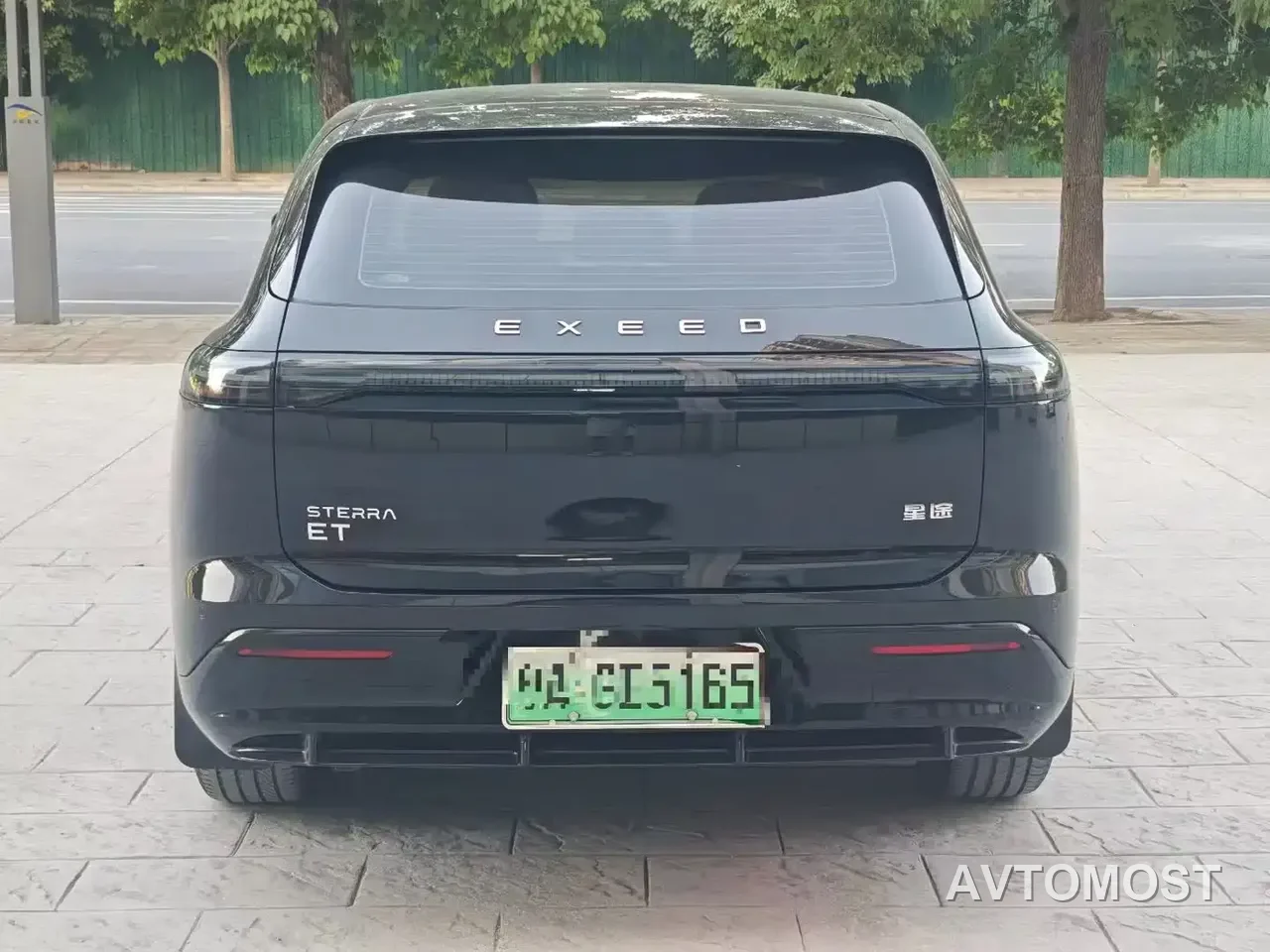 Exeed Exlantix ET 2024 Model Extended Range 200 Pro — фото 7