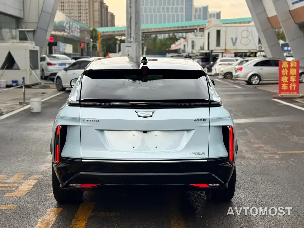 Cadillac IQ Rui Ge 2022 RWD Long Range Luxury Edition — фото 5
