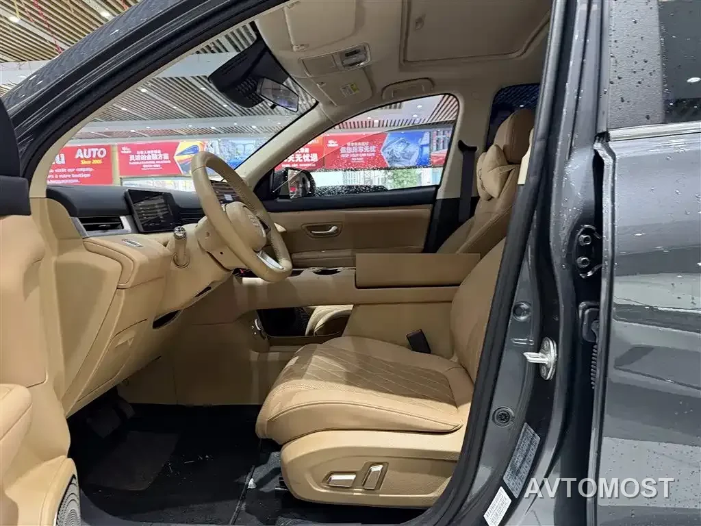 Landian E5 PLUS 2026 Model 165km Long Range First Enjoy Edition Max 5-seater — фото 7
