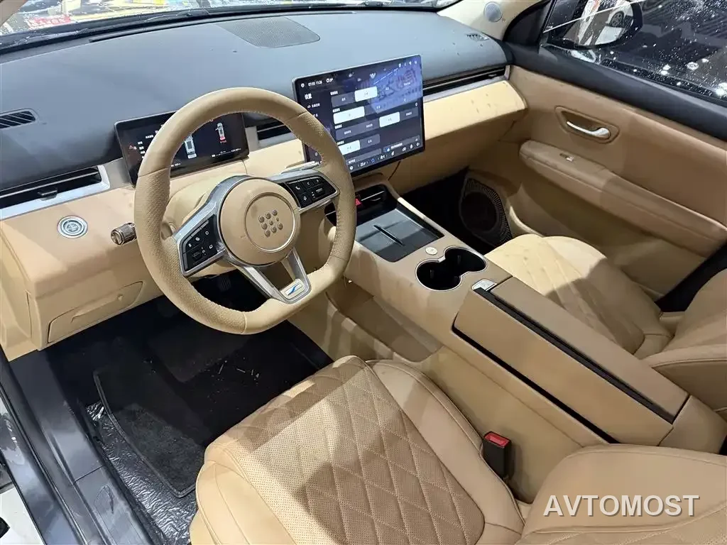 Landian E5 PLUS 2026 Model 165km Long Range First Enjoy Edition Max 5-seater — фото 8