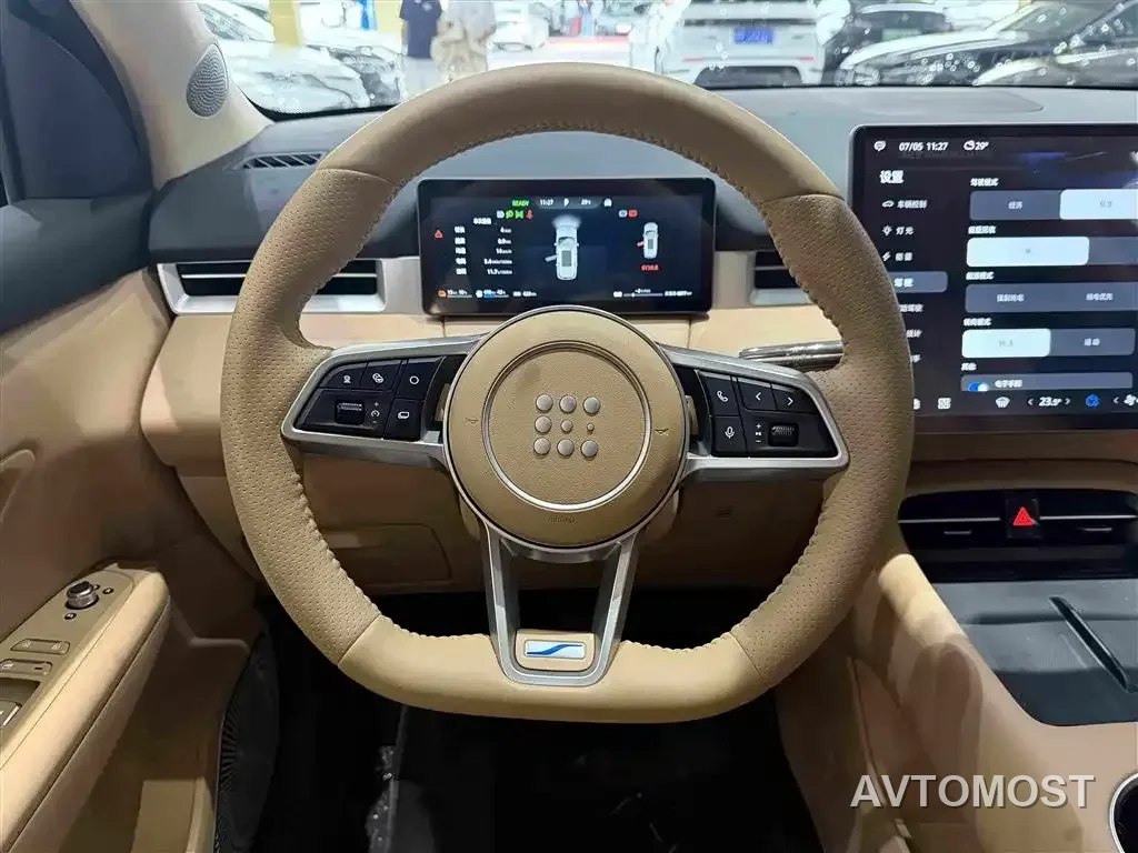 Landian E5 PLUS 2026 Model 165km Long Range First Enjoy Edition Max 5-seater — фото 12