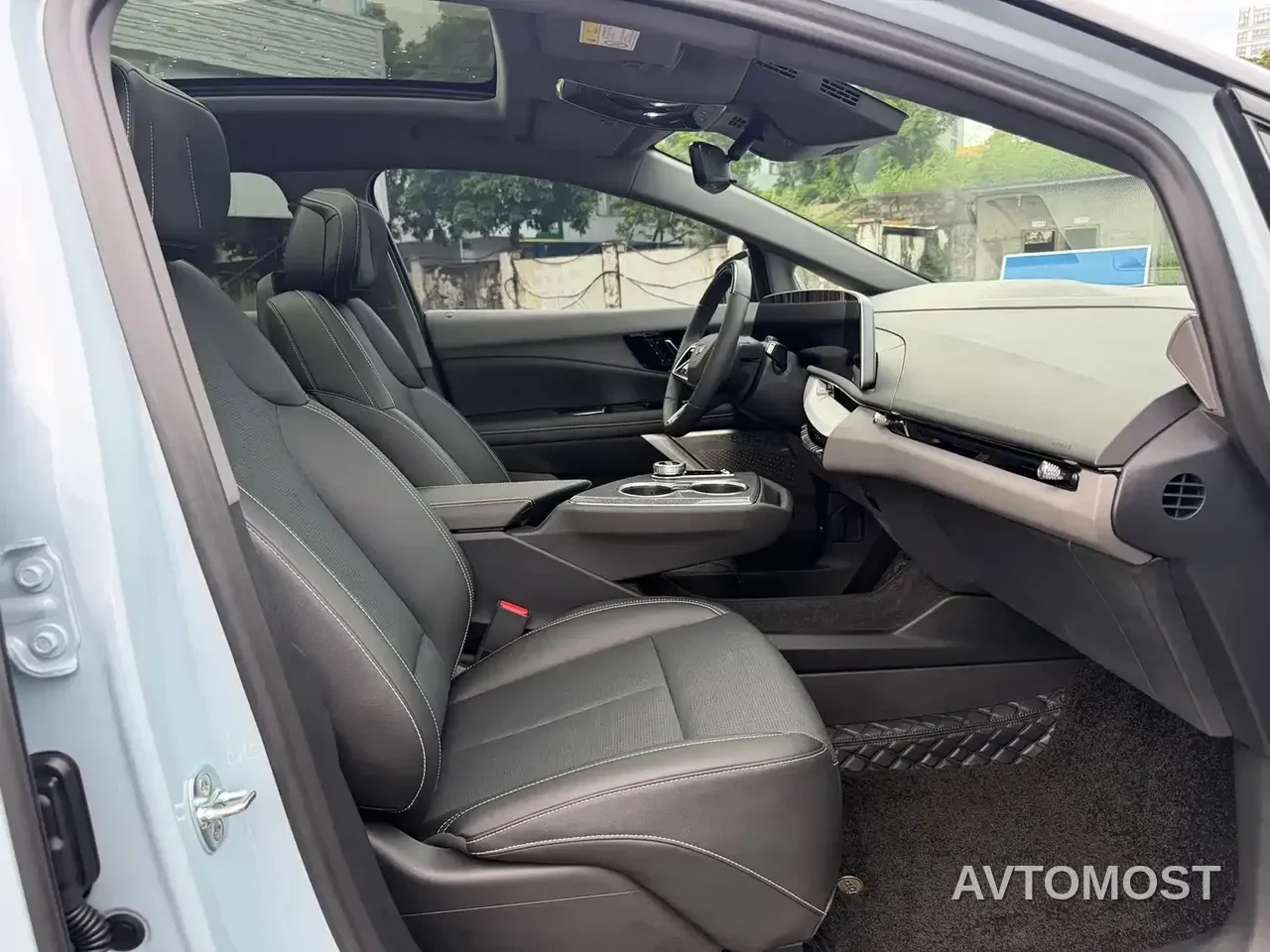 Cadillac IQ Ao Ge 2024 AWD Long Range Edition — фото 9