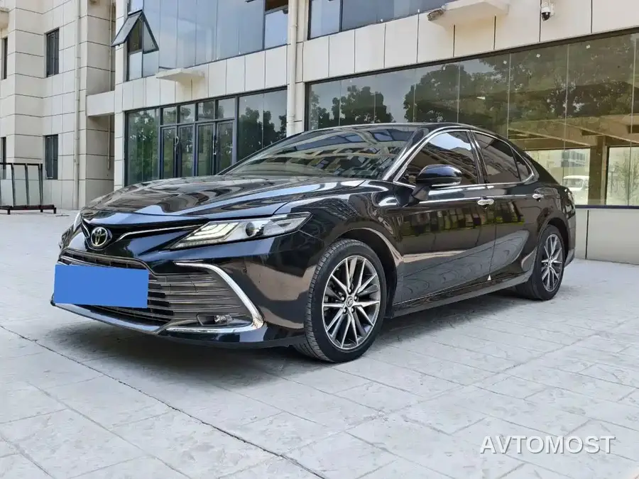Toyota Camry 2021 2.5G Luxury Edition