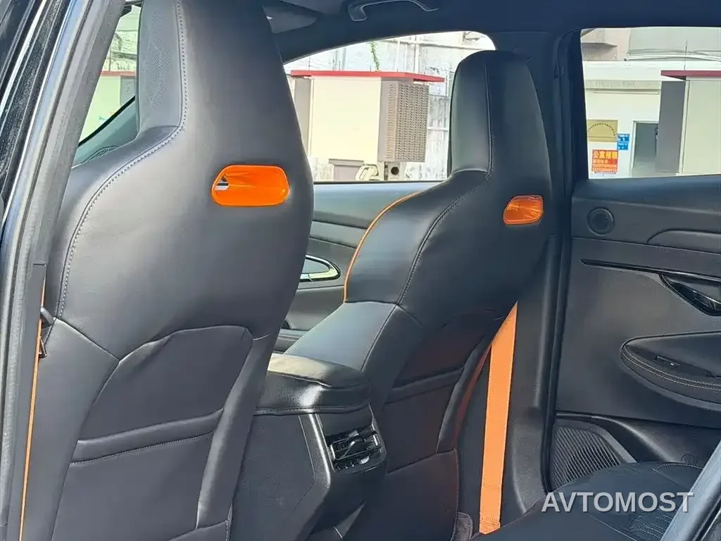 Changan UNI-T 2022 1.5T Sport Flagship — фото 5