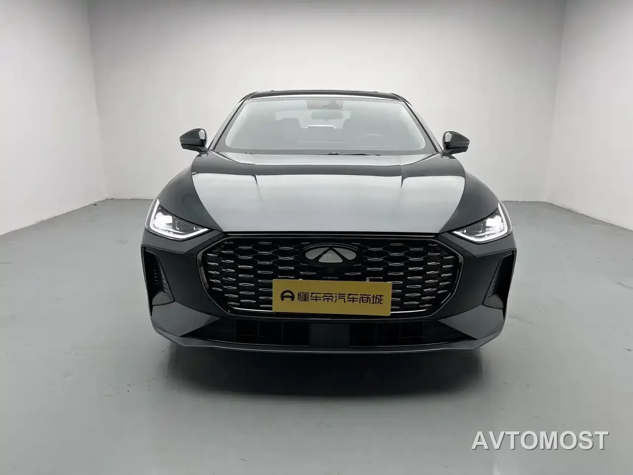 Chery Fengyun A8L 2025 1.5TGDI 145km Comfort — фото 3