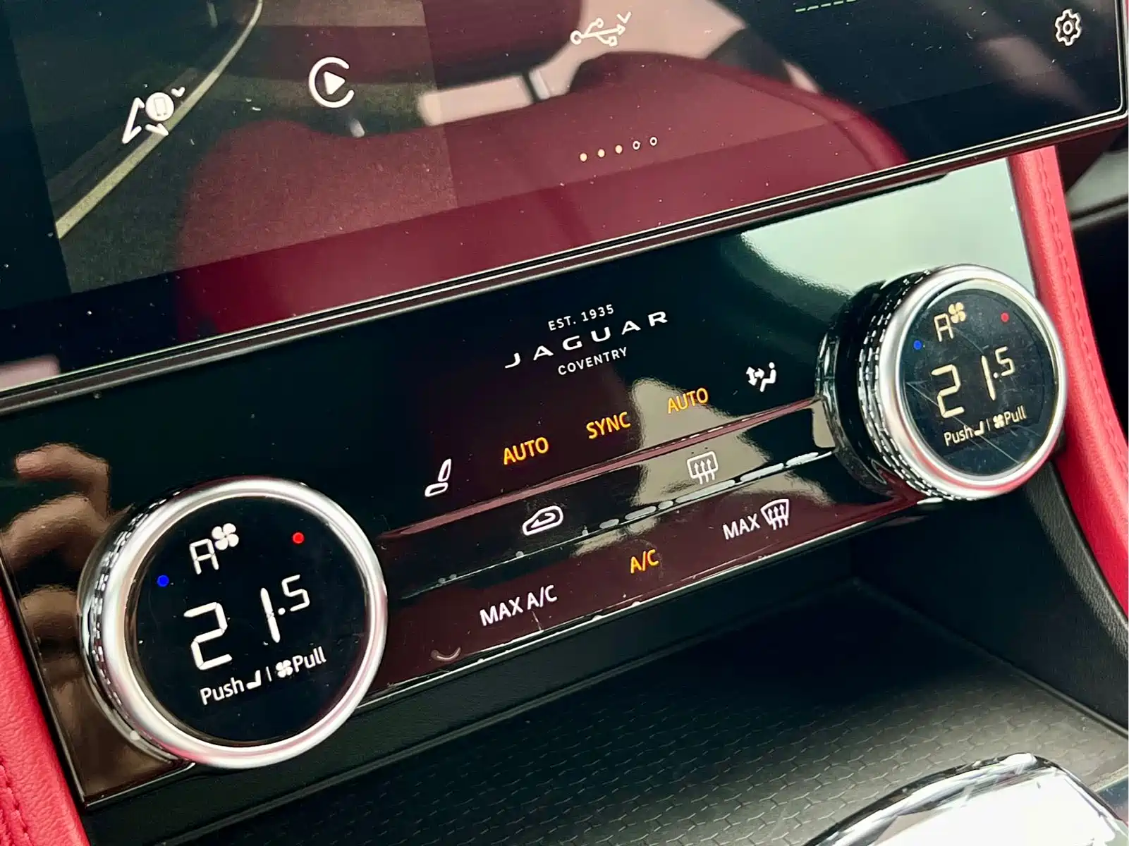 Jaguar F-PACE 2021 340PS R-Dynamic SE — фото 15
