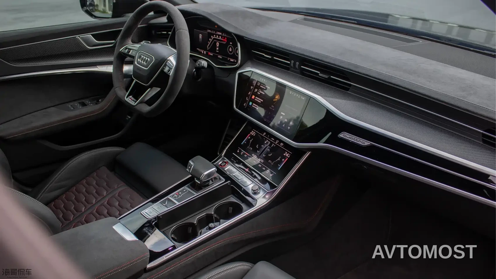 Audi RS 6 2025 RS 6 Avant GT — фото 11