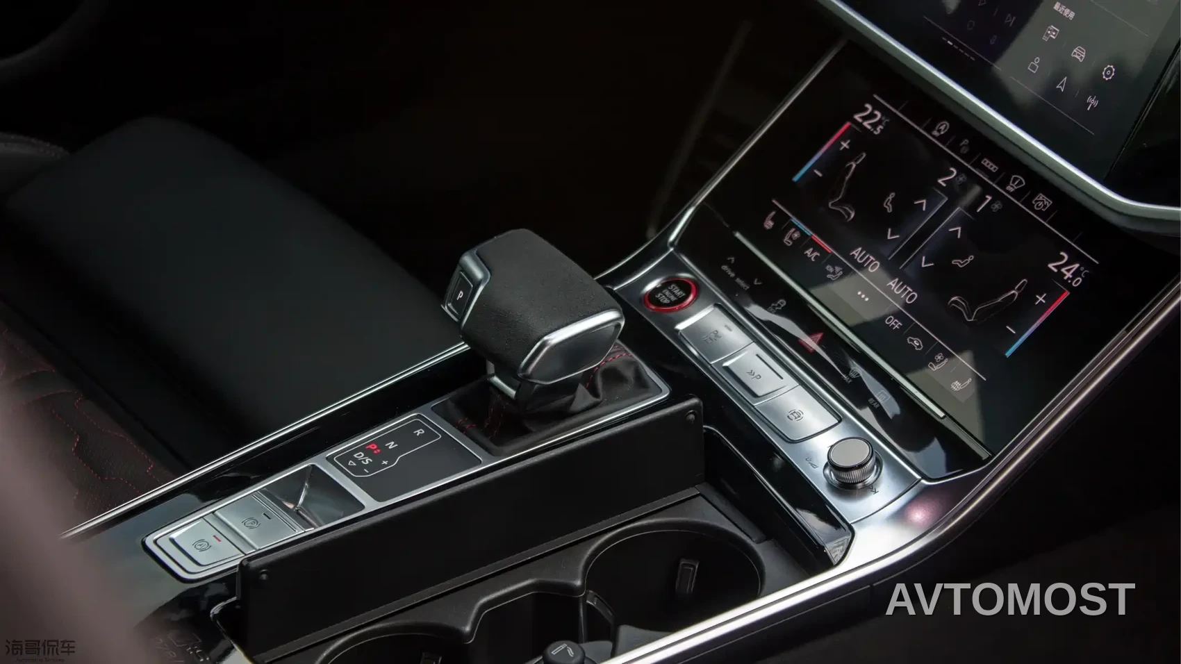 Audi RS 6 2025 RS 6 Avant GT — фото 12
