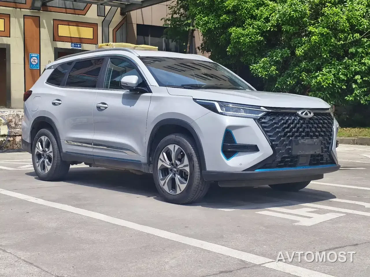 Chery Tiggo 8 PRO EV 2023 1.5T Premium Edition — фото 3