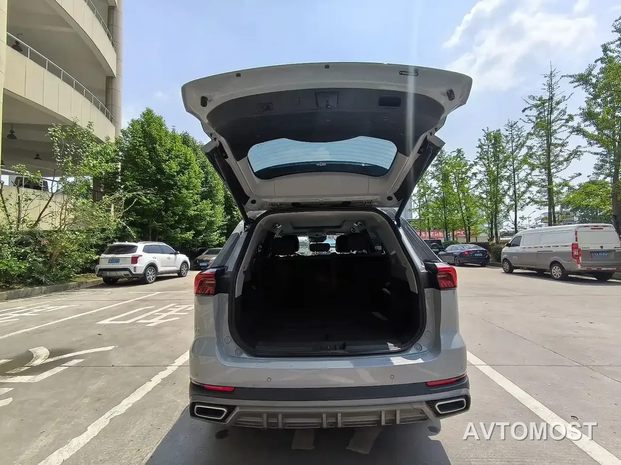 Chery Tiggo 8 PRO EV 2023 1.5T Premium Edition — фото 13
