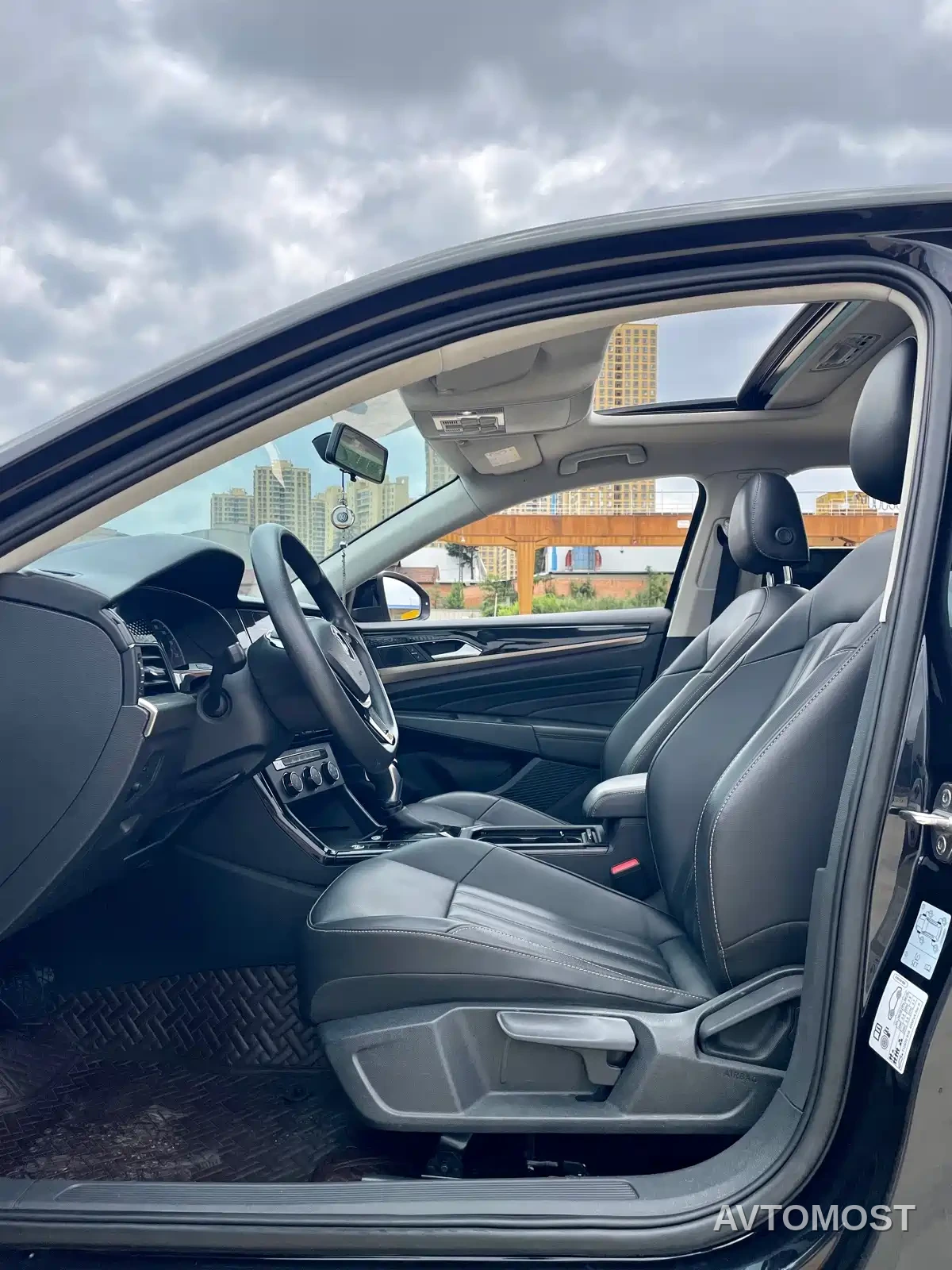 Volkswagen Passat 2020 280TSI Business Edition (China V) — фото 6