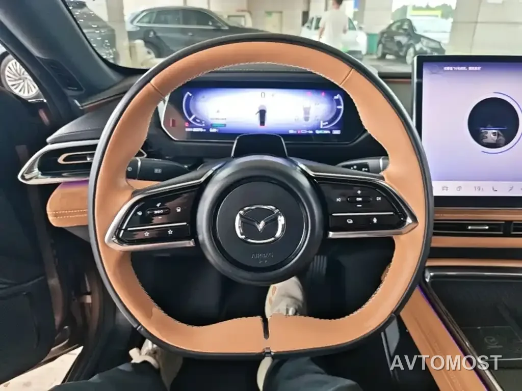 Mazda EZ-6 2024 Extended Range 200 Elegance Edition — фото 10