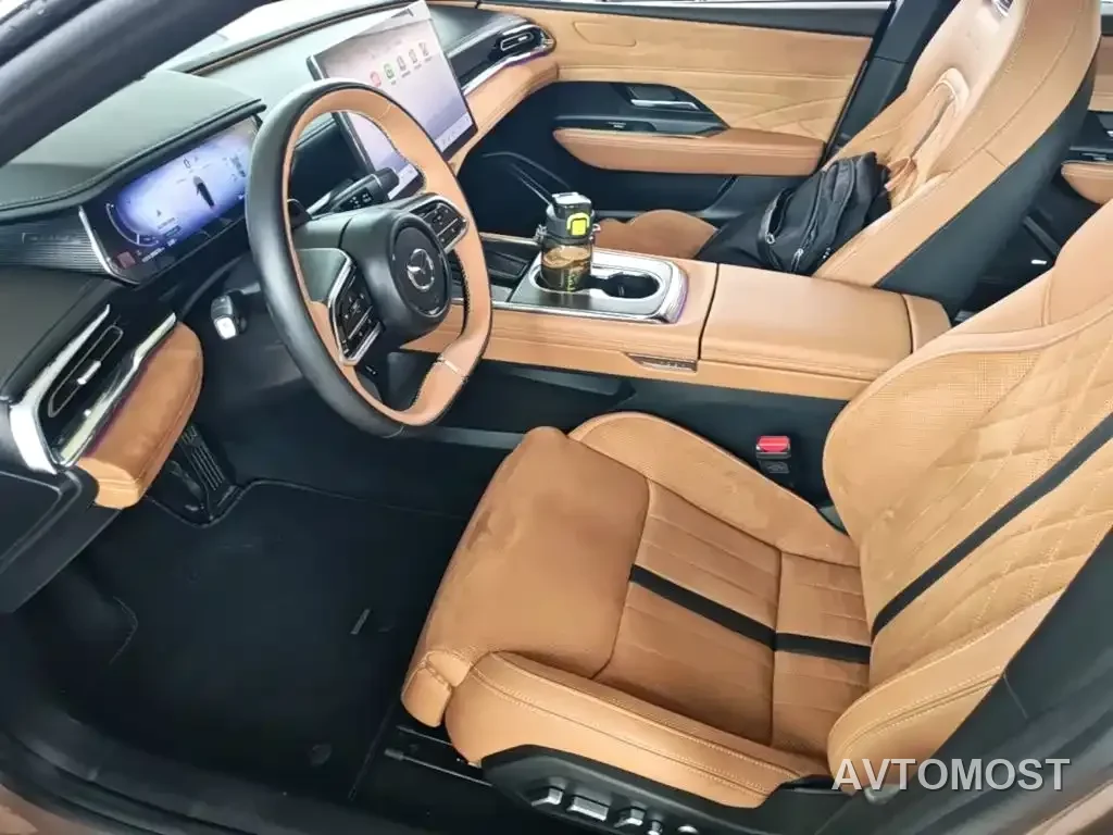 Mazda EZ-6 2024 Extended Range 200 Elegance Edition — фото 12