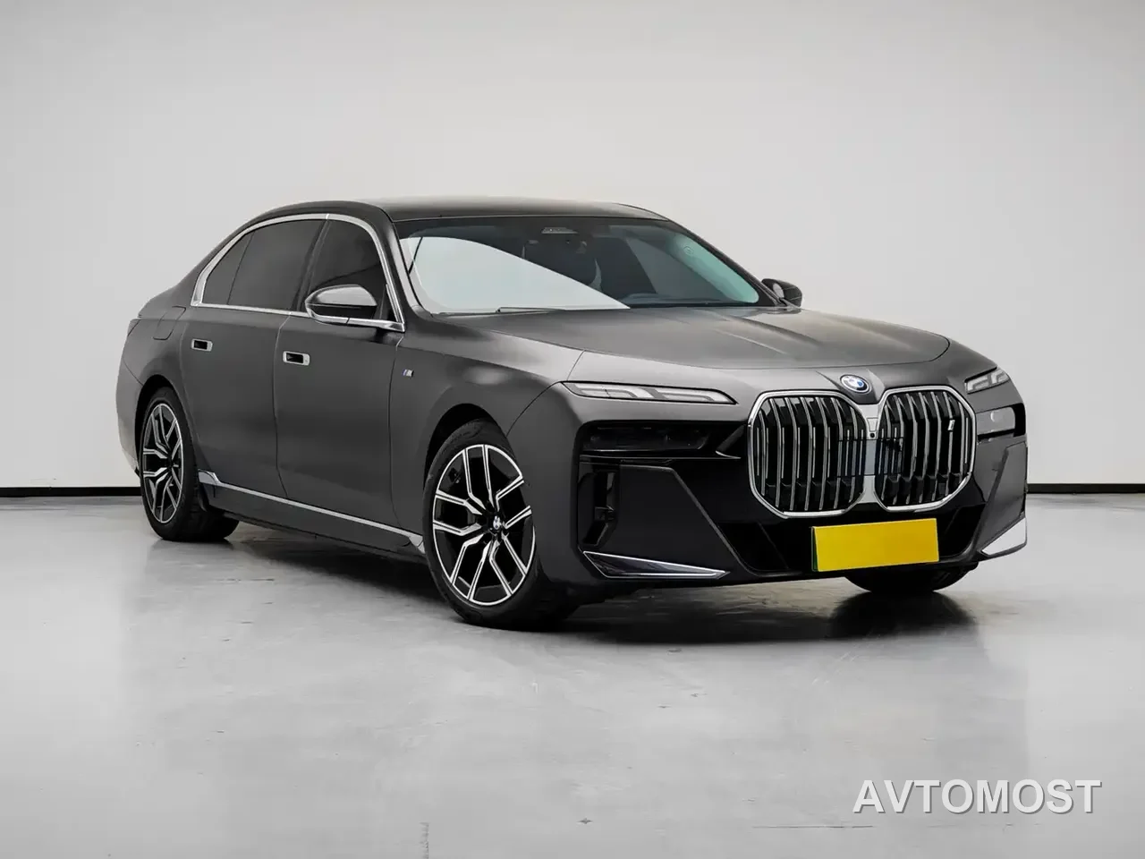 BMW i7 2023 eDrive50L Leading M Sport Package — фото 5