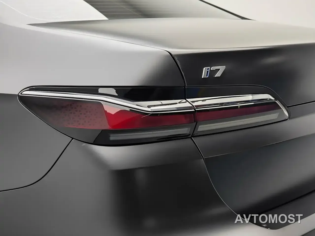 BMW i7 2023 eDrive50L Leading M Sport Package — фото 12