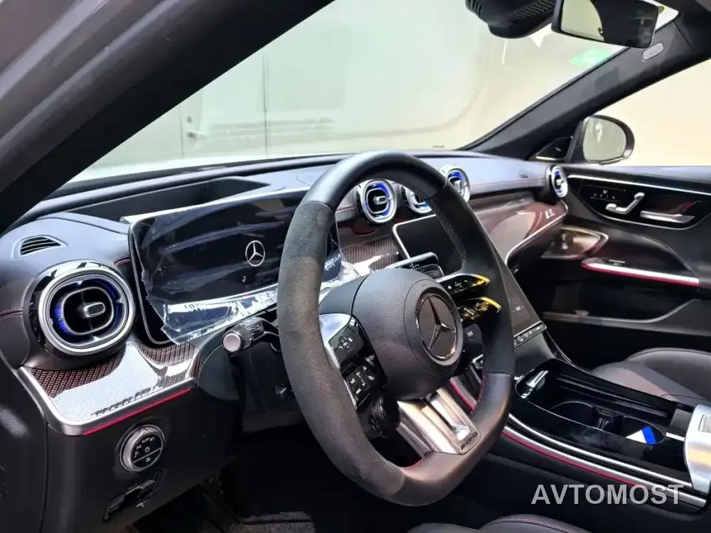 Mercedes-Benz C-Class AMG New Energy 2024 Mercedes-AMG C 63 S E PERFORMANCE F1 Edition — фото 2