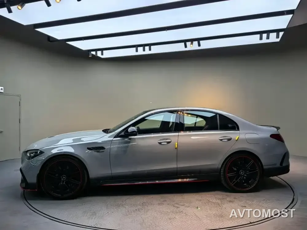 Mercedes-Benz C-Class AMG New Energy 2024 Mercedes-AMG C 63 S E PERFORMANCE F1 Edition — фото 5