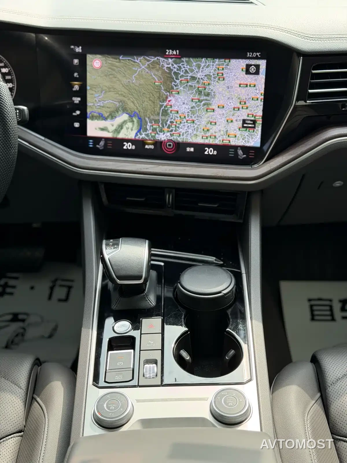Volkswagen Touareg 2022 3.0TSI Rui Xiang Edition Gloss Black Sport Package — фото 12