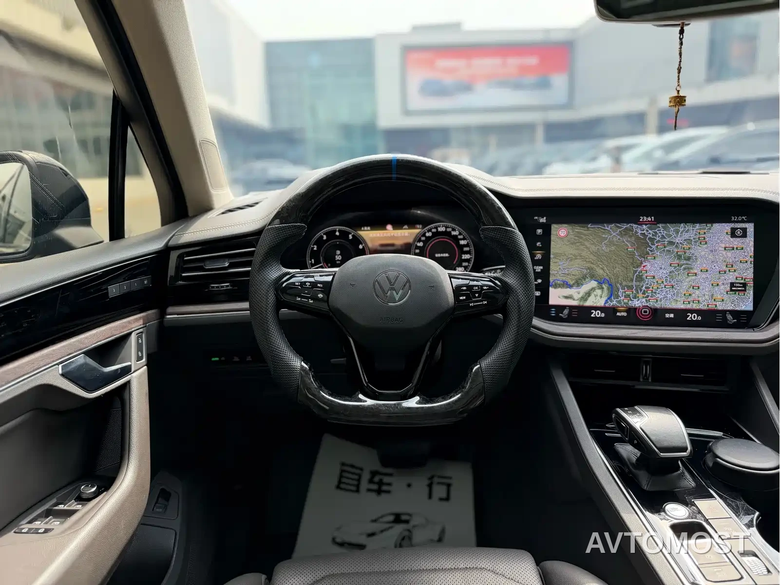 Volkswagen Touareg 2022 3.0TSI Rui Xiang Edition Gloss Black Sport Package — фото 13