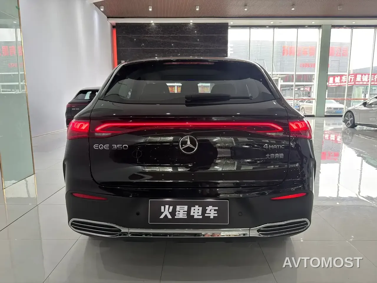 Mercedes-Benz EQE SUV 2023 350 4MATIC Pioneer Edition — фото 13