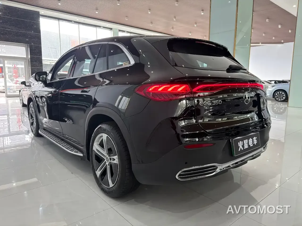 Mercedes-Benz EQE SUV 2023 350 4MATIC Pioneer Edition — фото 14