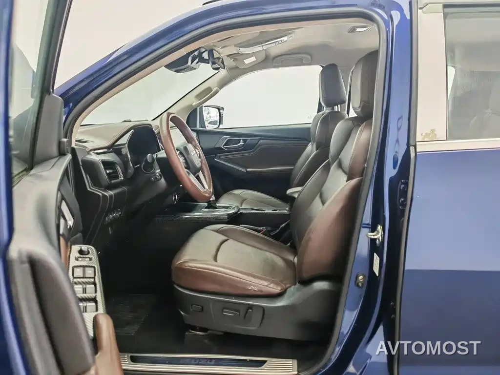 Isuzu D-MAX 2021 Model 1.9T Automatic 4WD Diesel Global Comfort RZ4E — фото 9