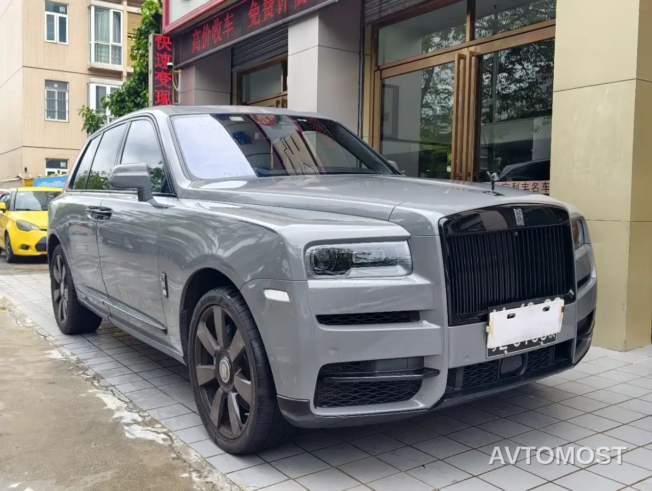 Rolls-Royce Cullinan 2018 5-Seater Version — фото 3