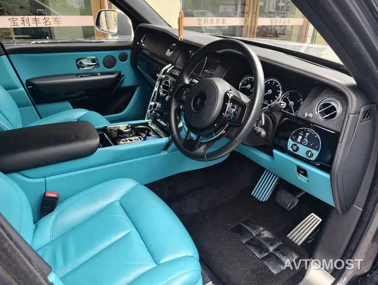 Rolls-Royce Cullinan 2018 5-Seater Version — фото 5