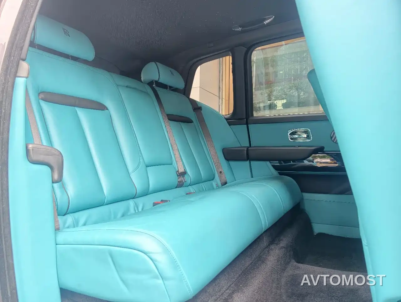 Rolls-Royce Cullinan 2018 5-Seater Version — фото 7
