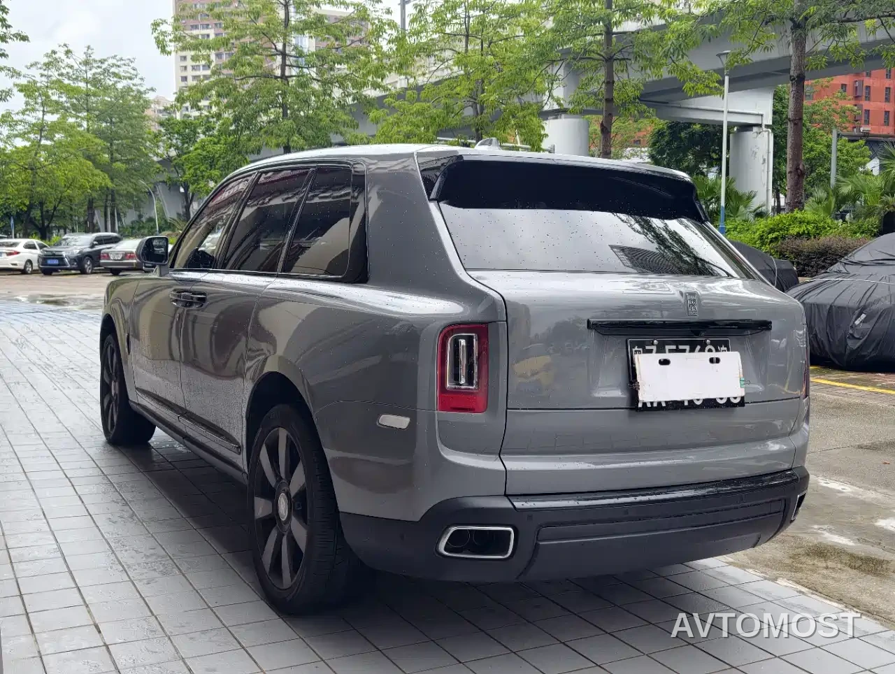 Rolls-Royce Cullinan 2018 5-Seater Version — фото 11