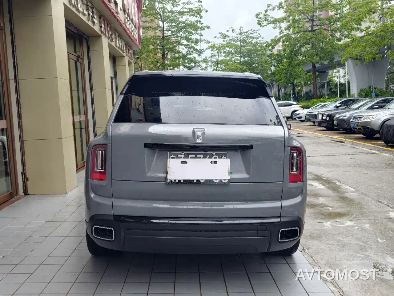 Rolls-Royce Cullinan 2018 5-Seater Version — фото 12