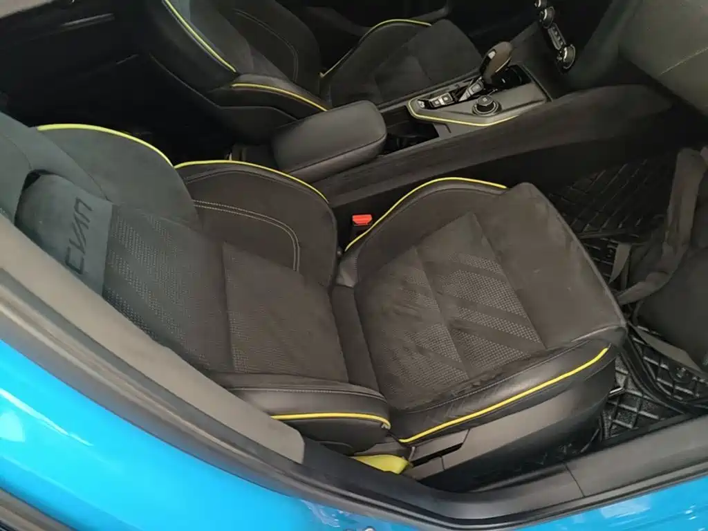 Lynk & Co 03 2022 03+ Cyan Custom Performance Package — фото 20