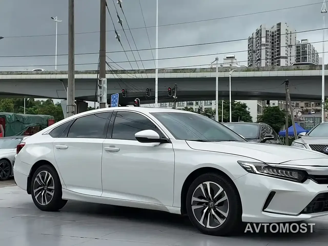 Honda Inspire 2022 Sharp Hybrid 2.0L Pure Elegance Edition — фото 2
