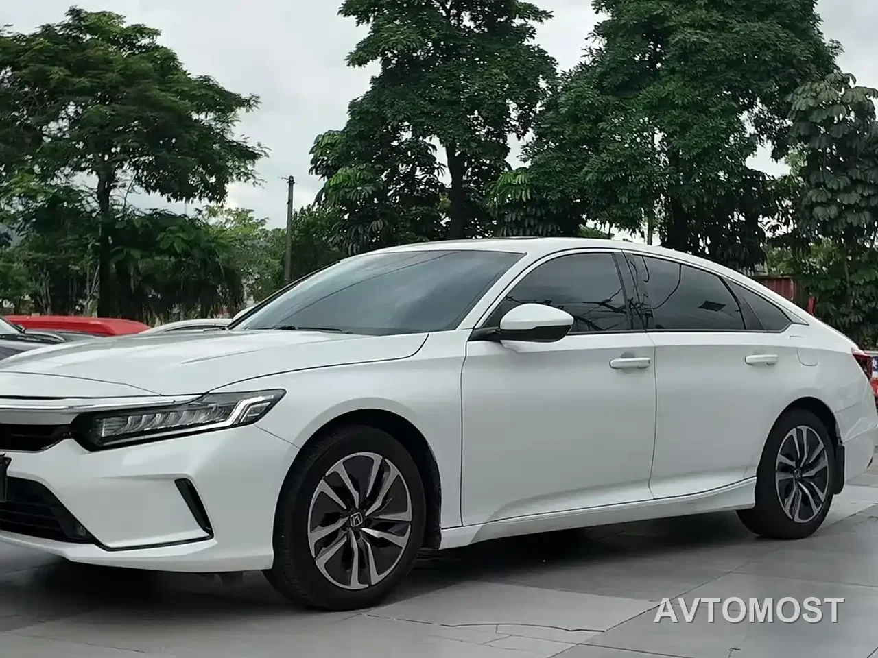 Honda Inspire 2022 Sharp Hybrid 2.0L Pure Elegance Edition — фото 7