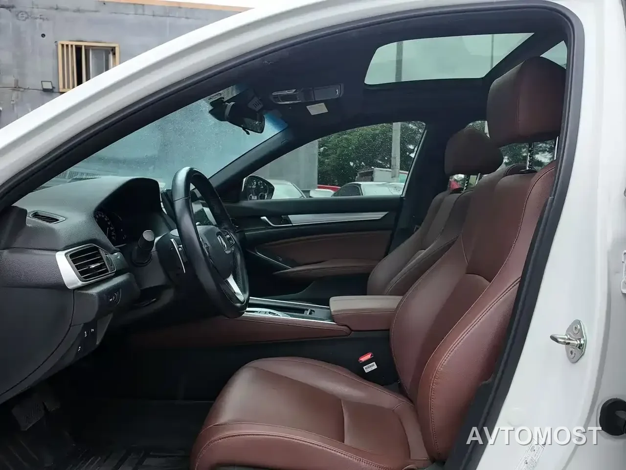 Honda Inspire 2022 Sharp Hybrid 2.0L Pure Elegance Edition — фото 9