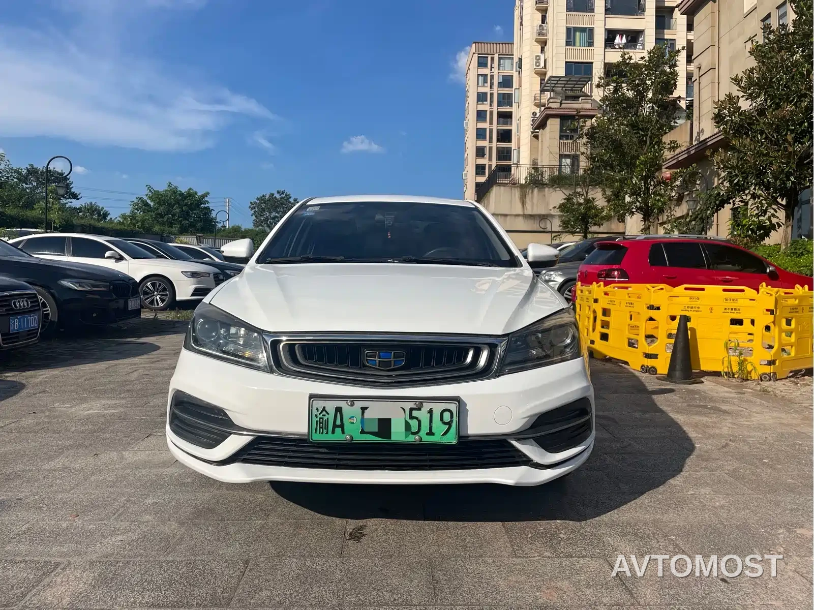 Geely Emgrand New Energy 2021 EV Pro Personal Ride-hailing Edition — фото 2