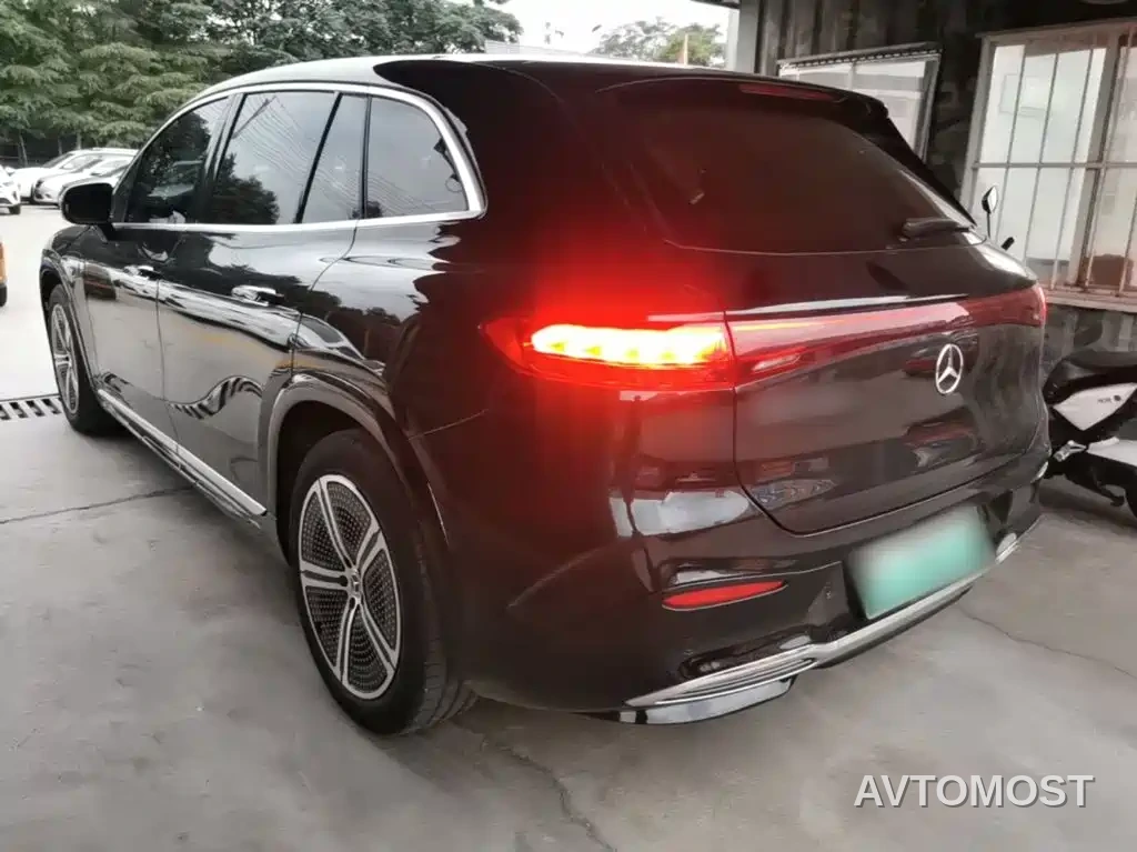 Mercedes-Benz EQS SUV 2023 450+ — фото 5