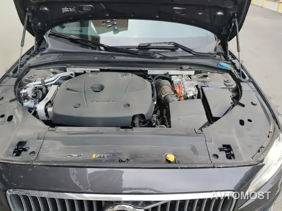 Volvo S90 Plug-in Hybrid 2021 T8 E-Drive Hybrid Zhiyi Luxury Edition — фото 10