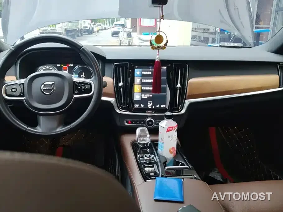 Volvo S90 Plug-in Hybrid 2021 T8 E-Drive Hybrid Zhiyi Luxury Edition — фото 12