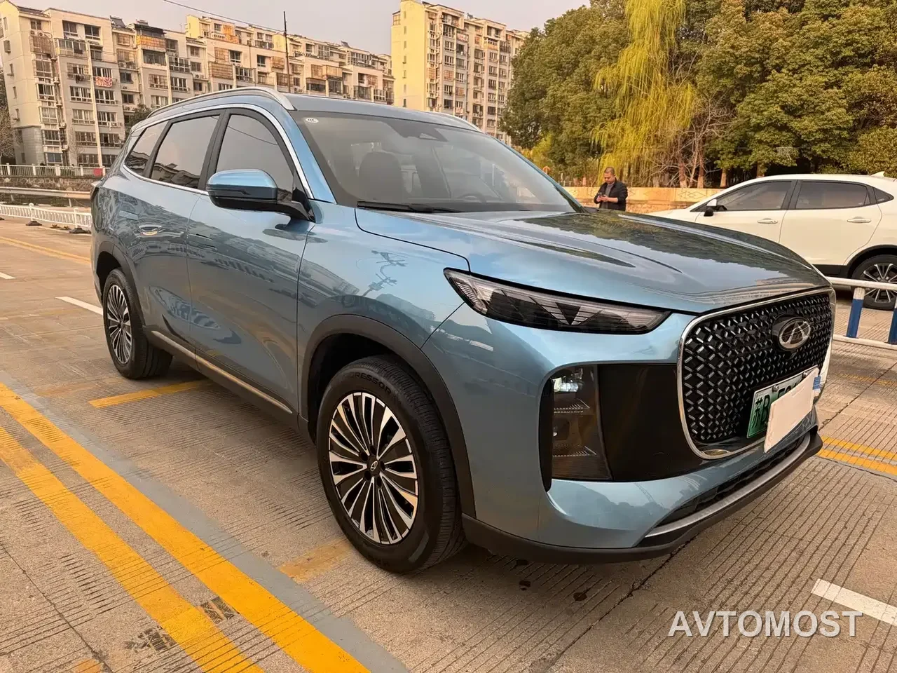 Chery Tiggo 8 PLUS C-DM 2025 1.5T 116km Premium 5-Seater — фото 8