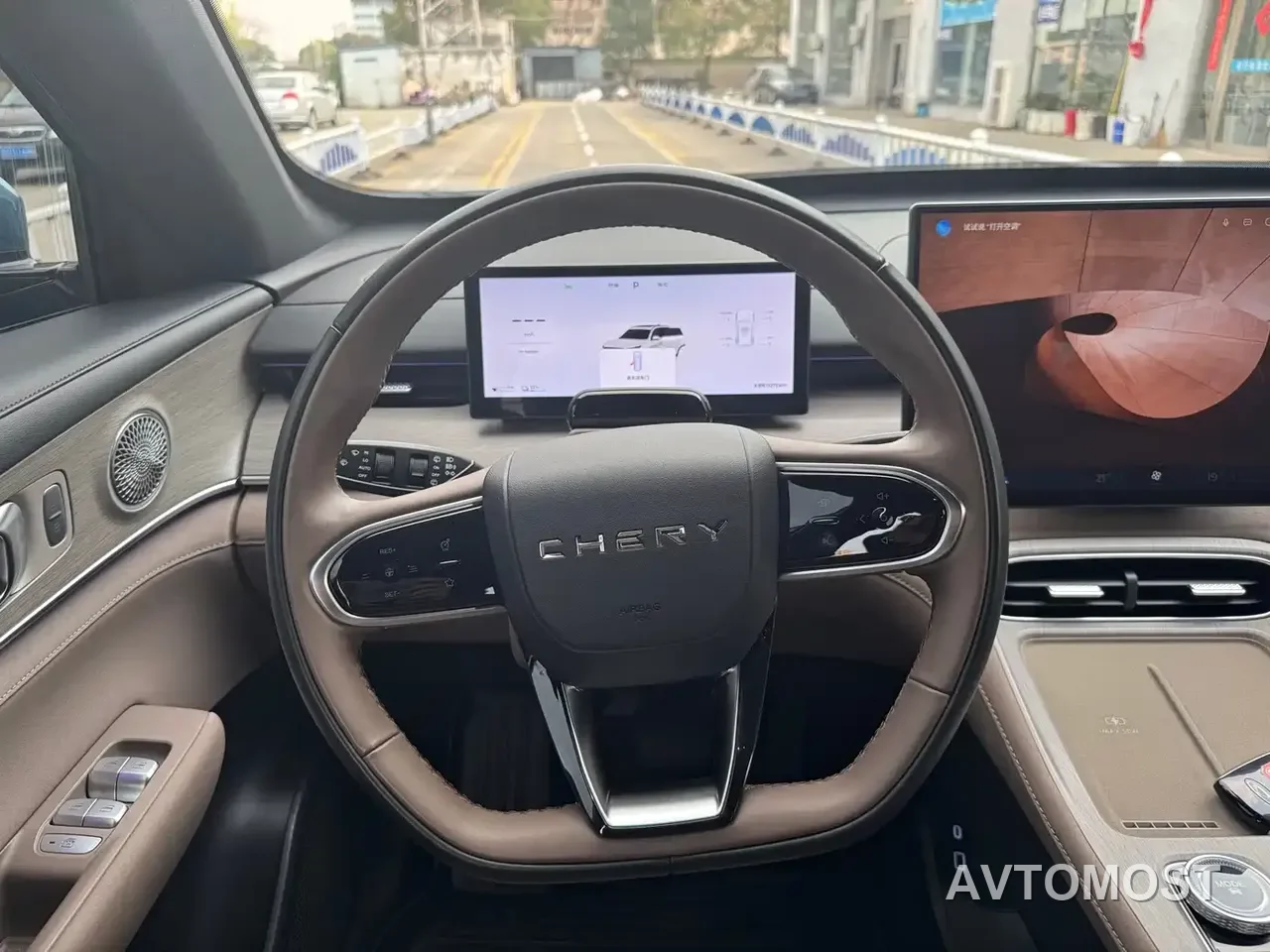Chery Tiggo 8 PLUS C-DM 2025 1.5T 116km Premium 5-Seater — фото 17