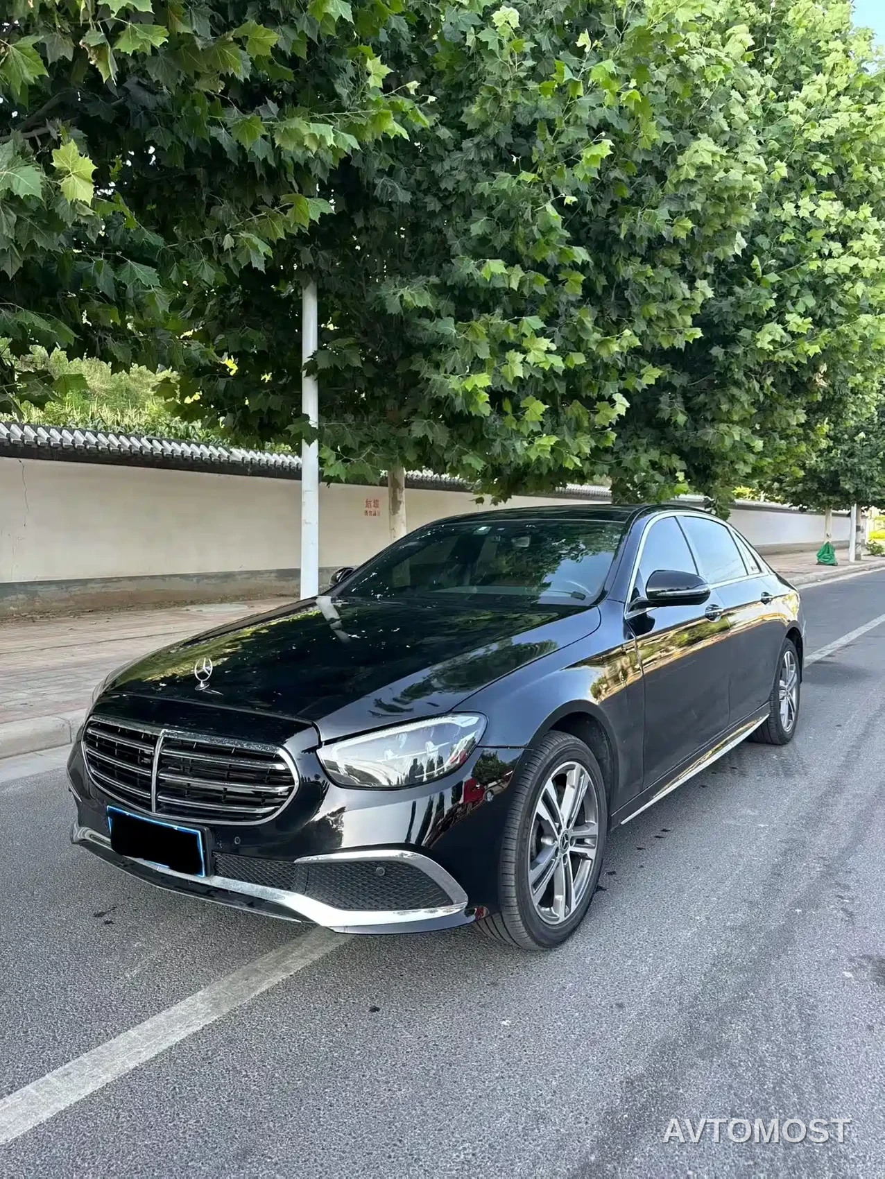 Mercedes-Benz E-Class 2022 E 260 L — фото 1
