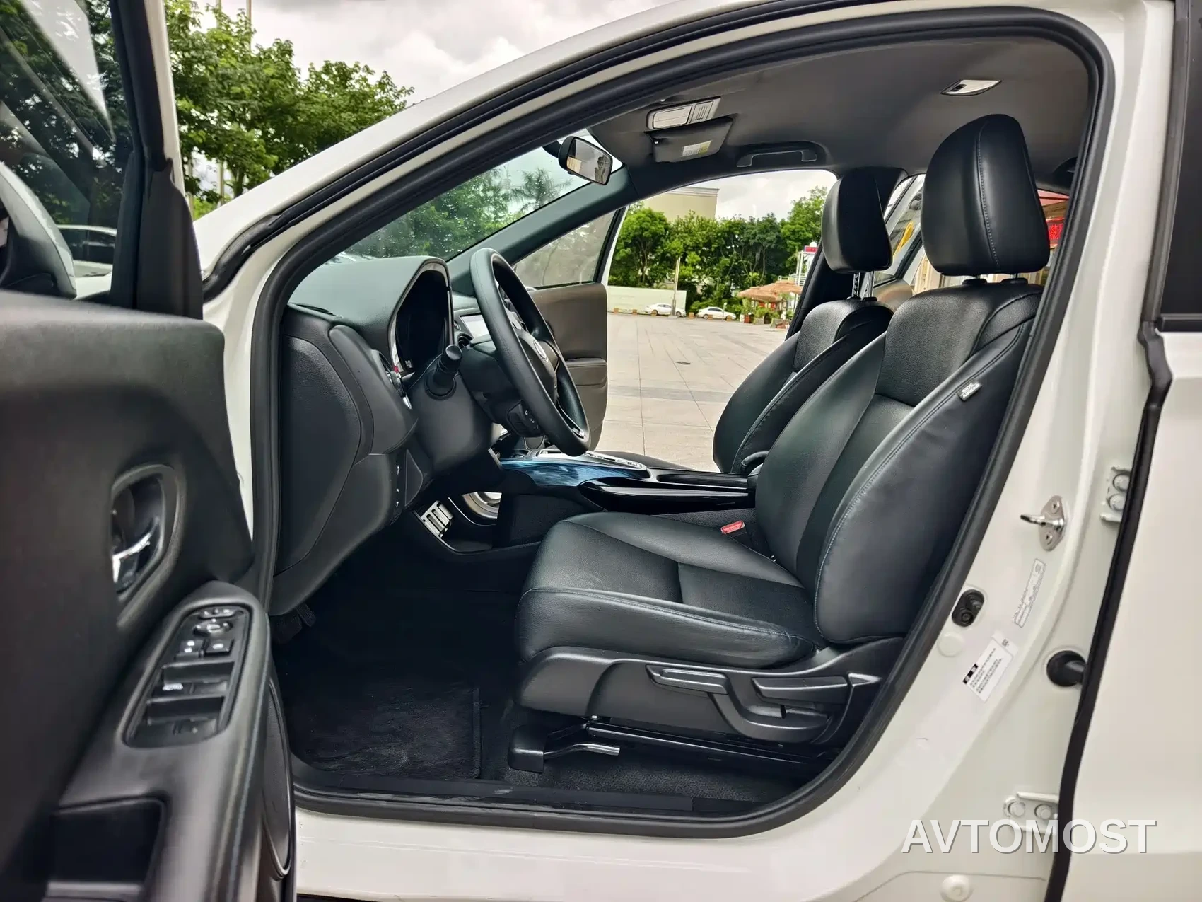 CIIMO Dongfeng Honda X-NV 2021 Wind Rider Edition — фото 11