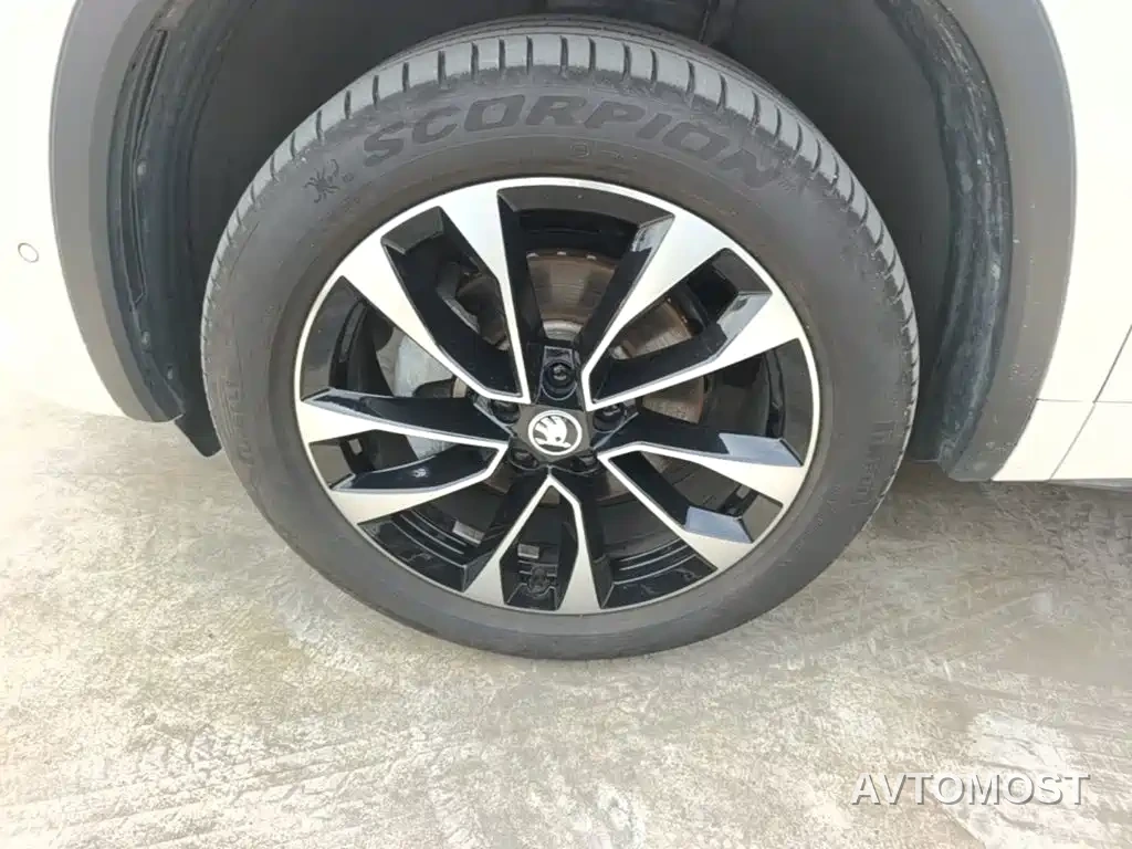 Škoda Kodiaq 2024 TSI330 7-seater 2WD Luxury Edition — фото 21