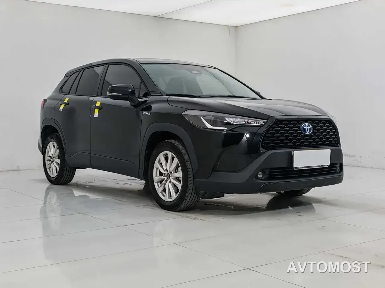 Toyota Corolla Cross 2023 Hybrid 2.0L Pioneer Edition — фото 3