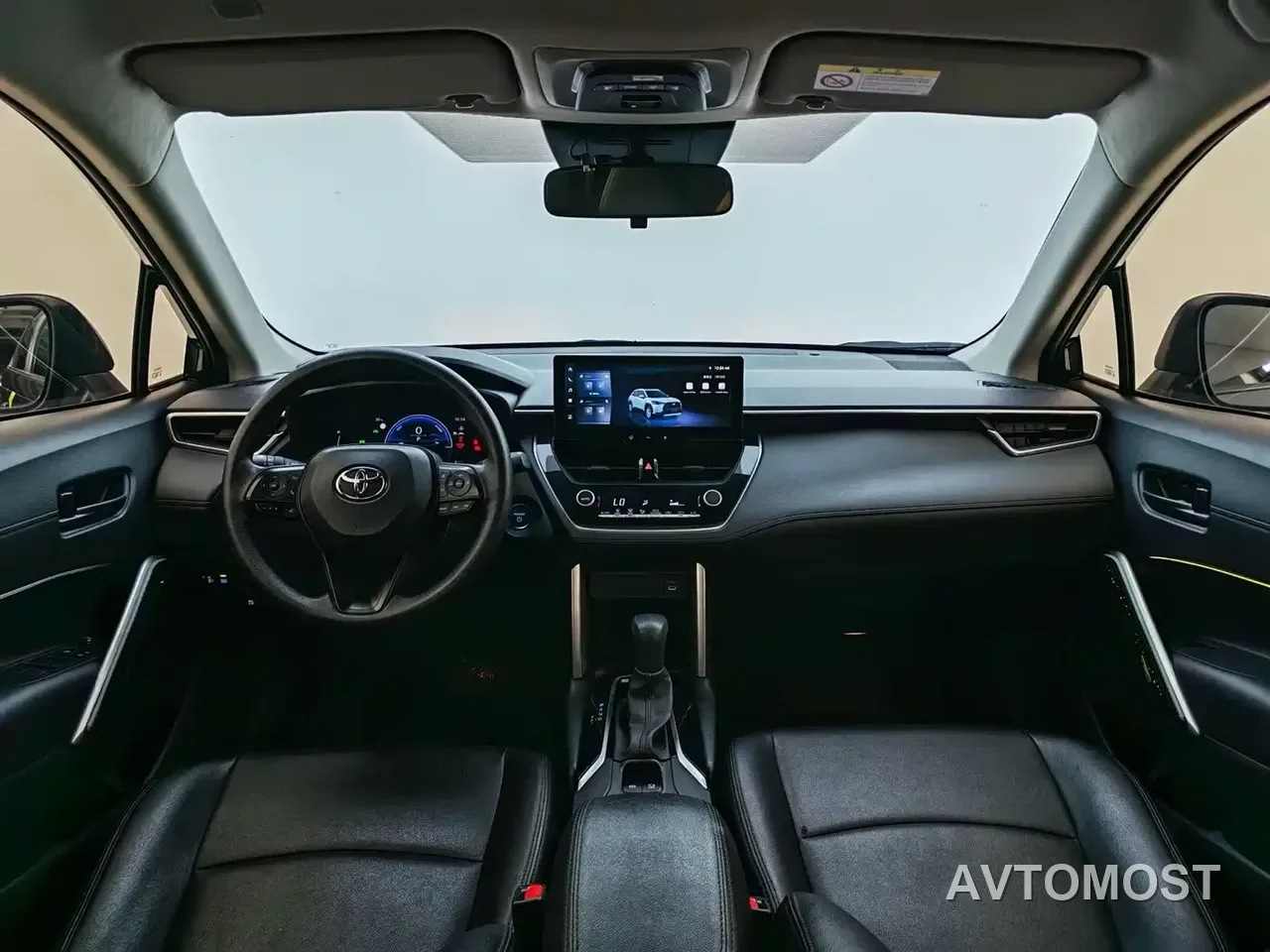 Toyota Corolla Cross 2023 Hybrid 2.0L Pioneer Edition — фото 8