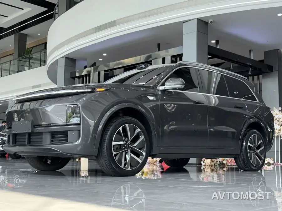 Li Xiang L9 2022 Max